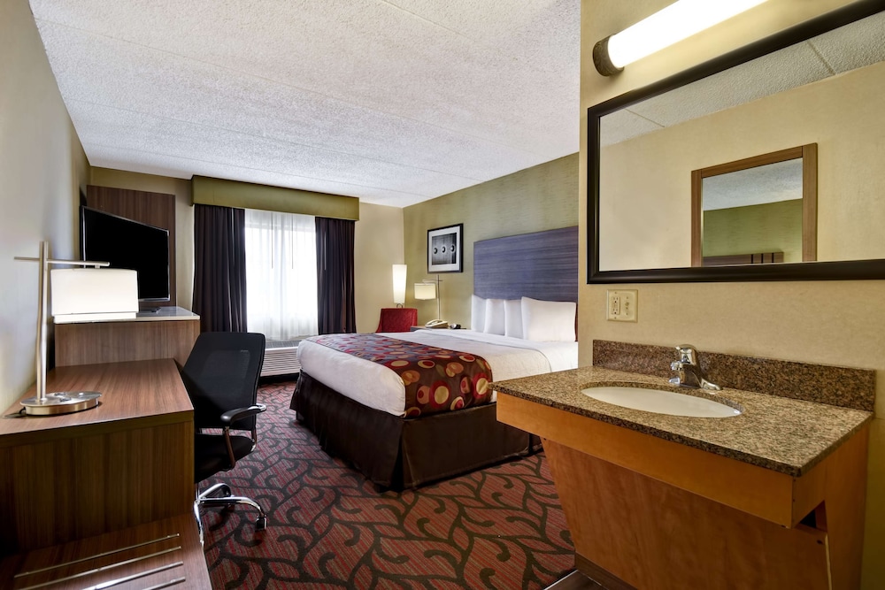 Best Western Rochester Marketplace Inn 10/32