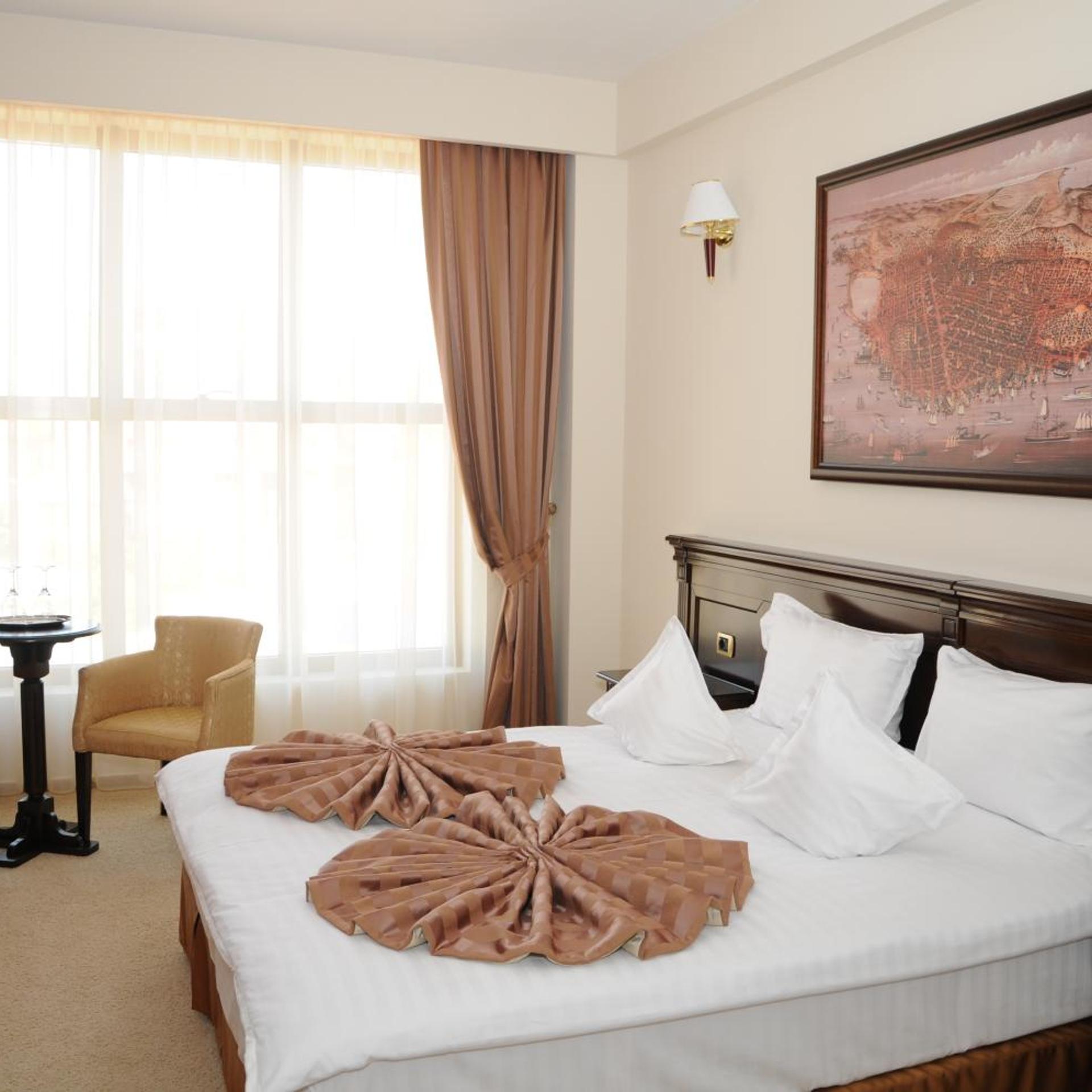 Room, Double Bed