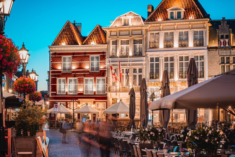Grand Hotel De Draak and Residence Dagmara 2/43