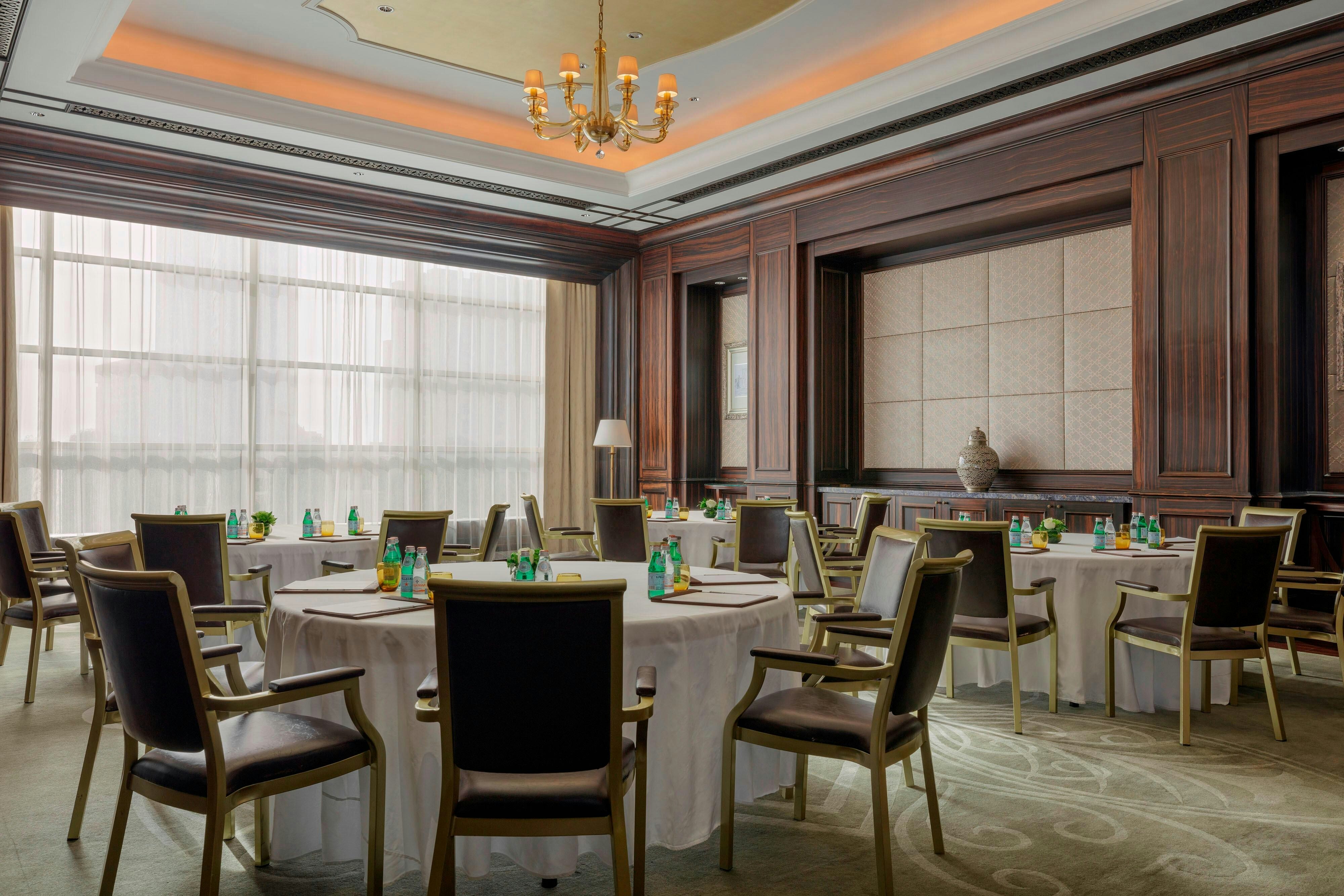 The St Regis Abu Dhabi 76/85