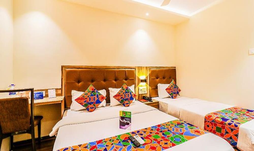 Fabhotel Ascot International Andheri 25/50