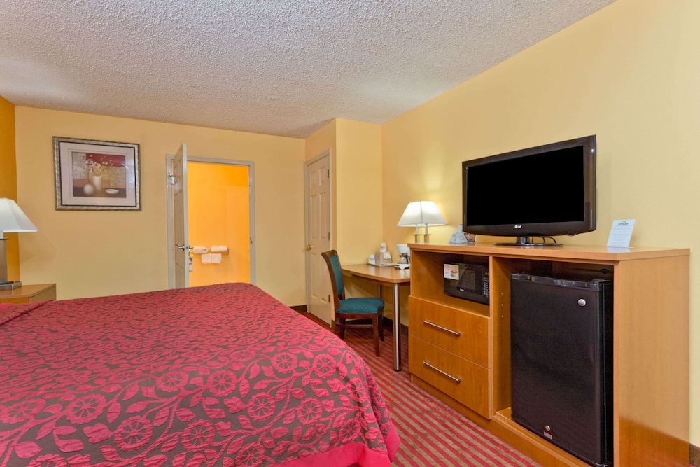 Days Inn By Wyndham Franklin Ex Days Inn Franklin Ky 24/39