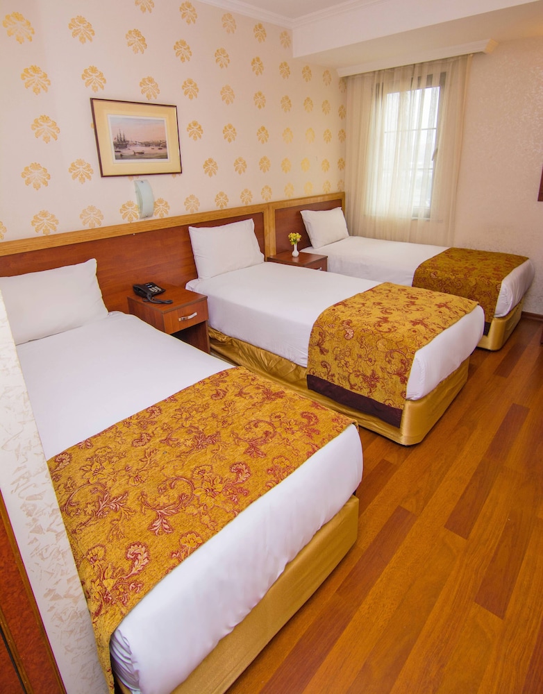 Hotel Orient Mintur 32/73