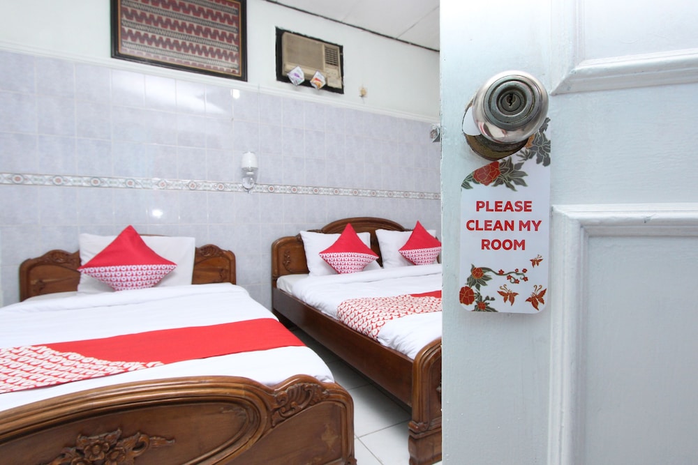 Oyo 434 Hotel Parahiyangan 11/23
