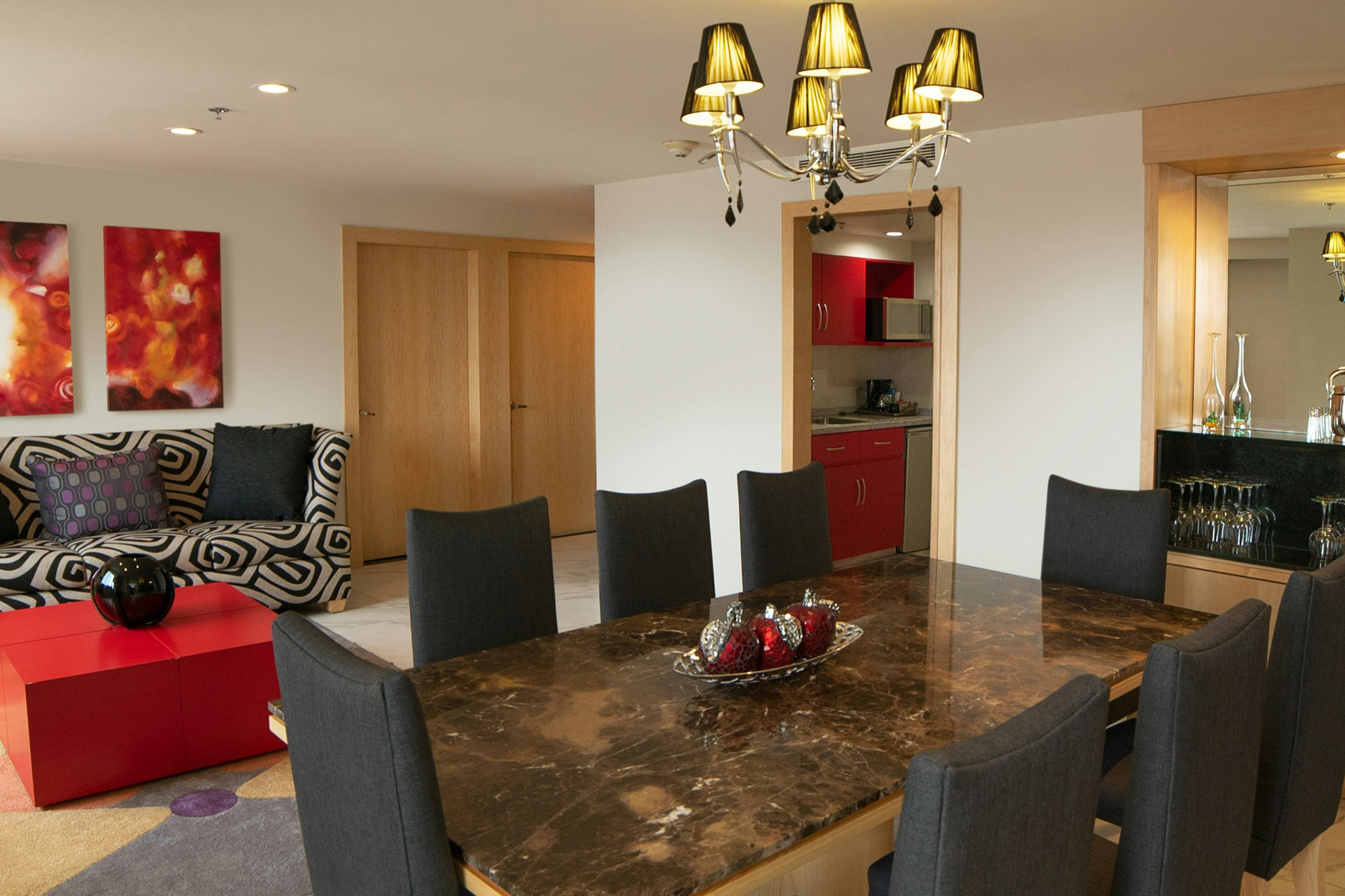 Courtyard By Marriott Mexico City Revolucion Ex Radisson Flamingos 7/31