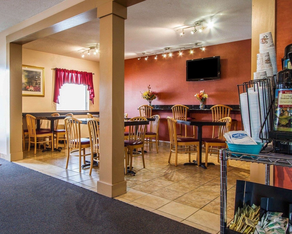 Econo Lodge Freeport - Brunswick Area 24/29