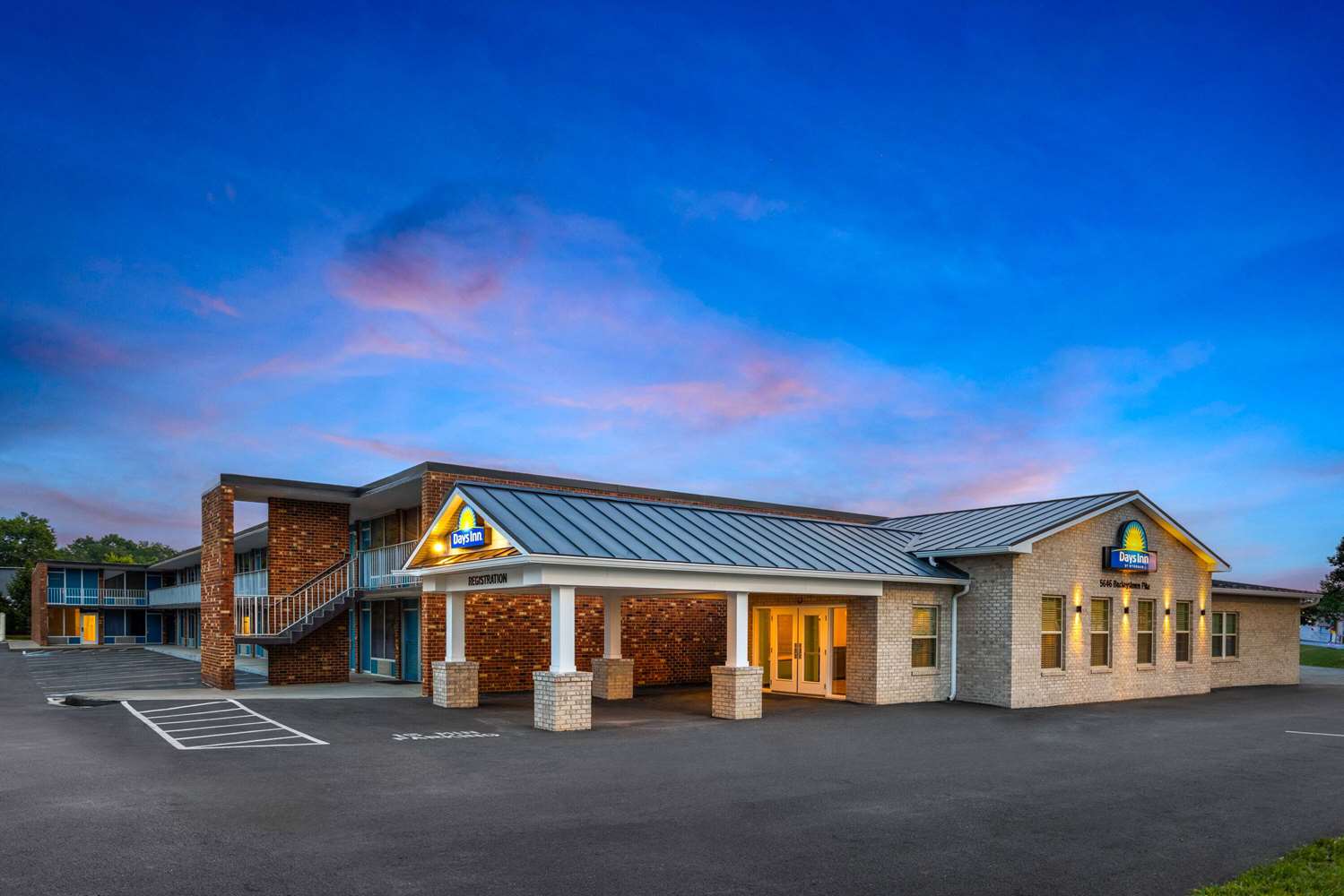 Days Inn by Wyndham Frederick 4/45