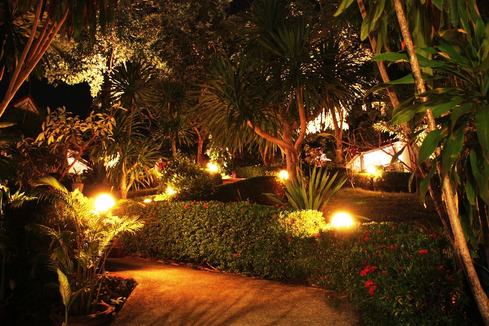 TOP RESORT 44/50