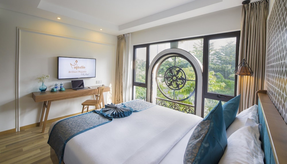 Brilliant Majestic Hotel 18/50