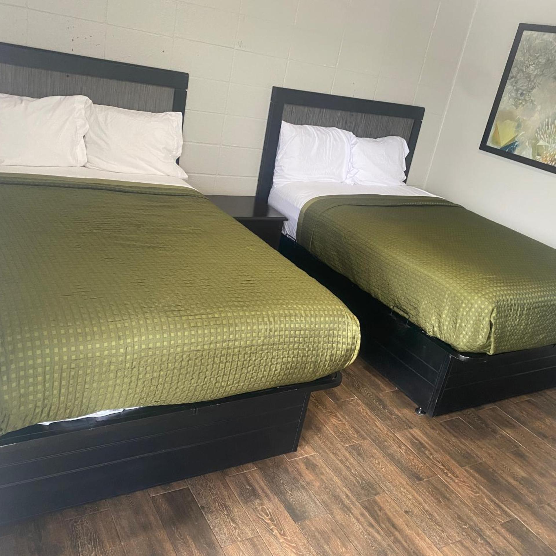 Room, Double Bed, Smoking
