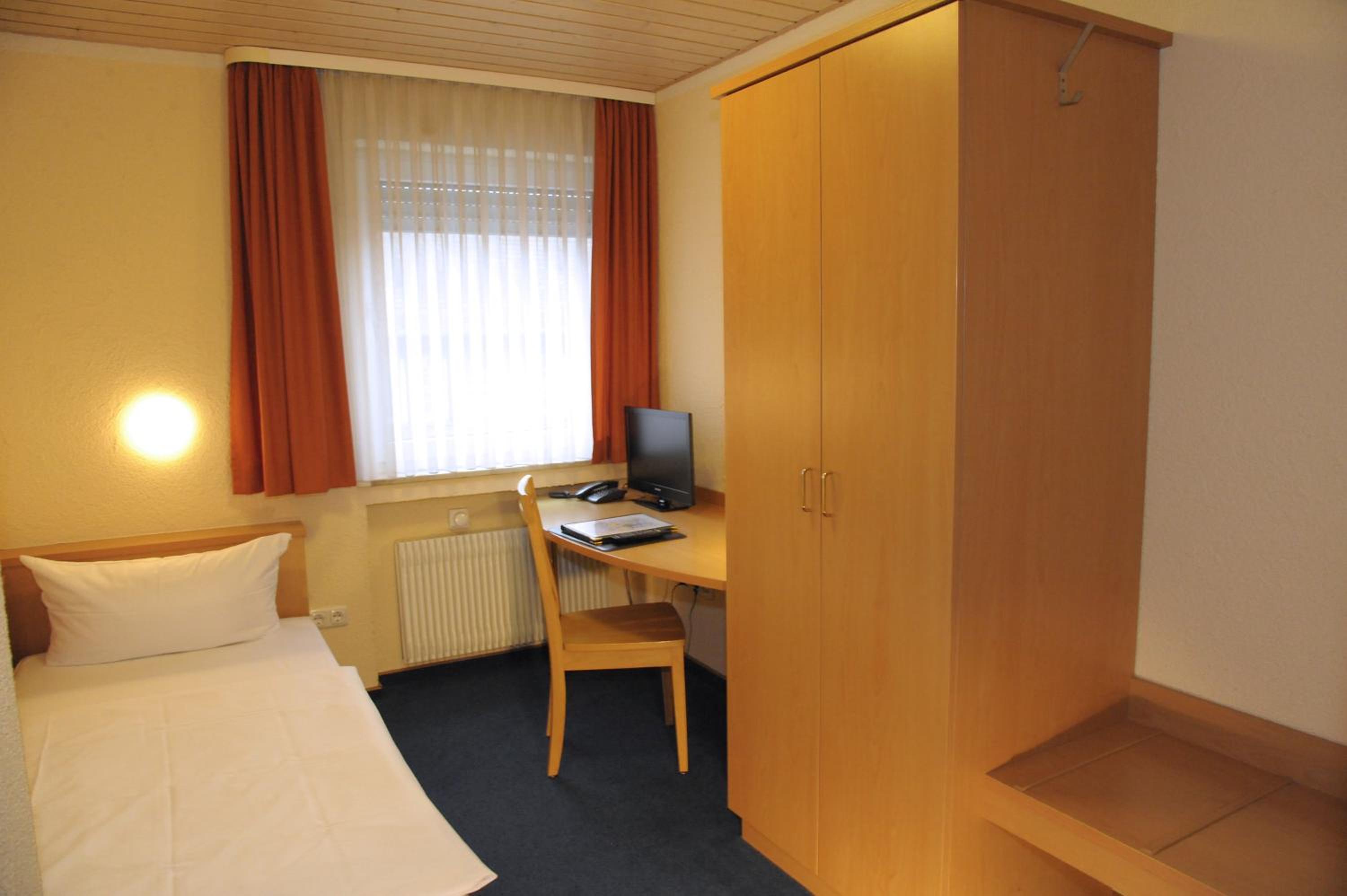 Goldener Karpfen Hotel 25/46