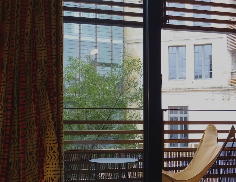 Hotel La Zoologie 61/75