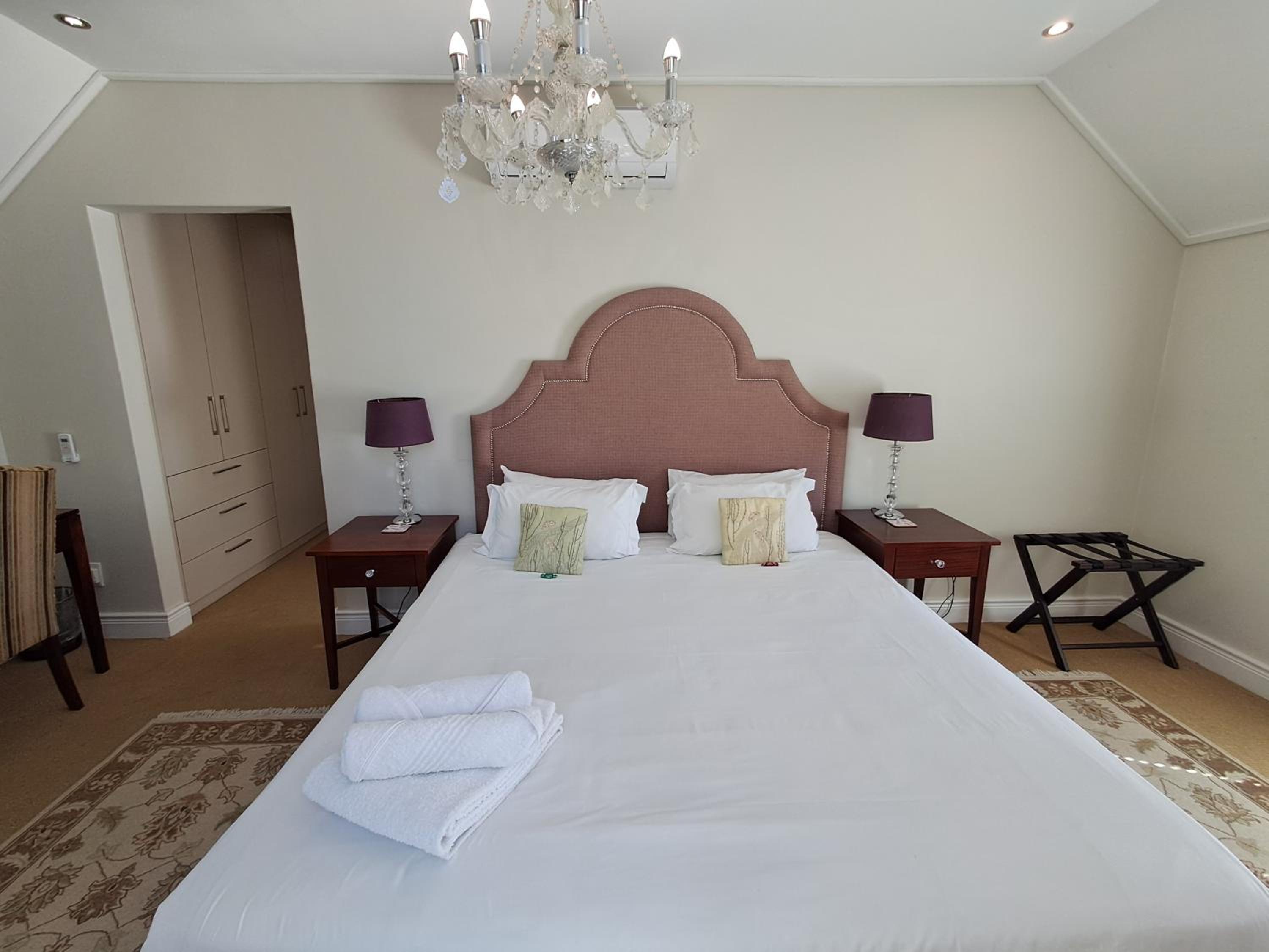 The Wild Mushroom Luxury Country House 20/60