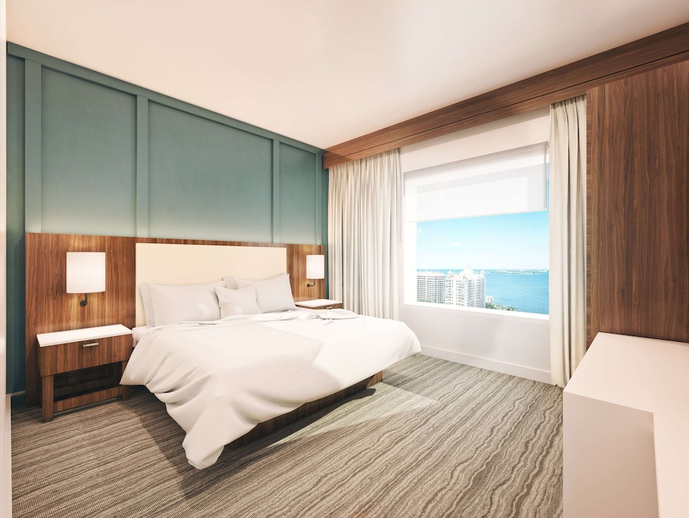 Embassy Suites By Hilton Sarasota Fl 18/65