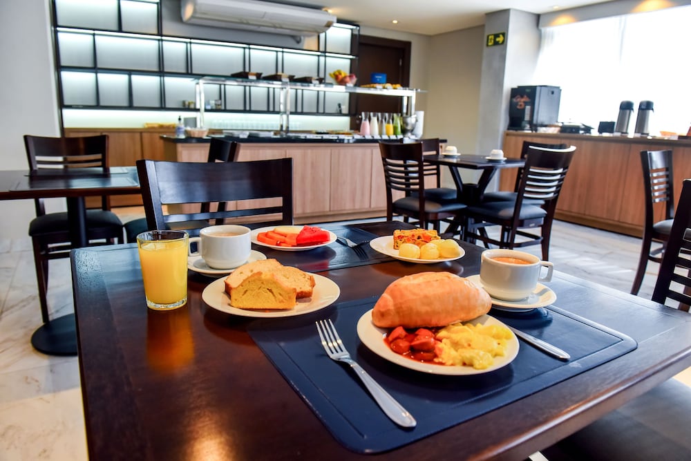 Days Inn By Wyndham Cascavel 35/50