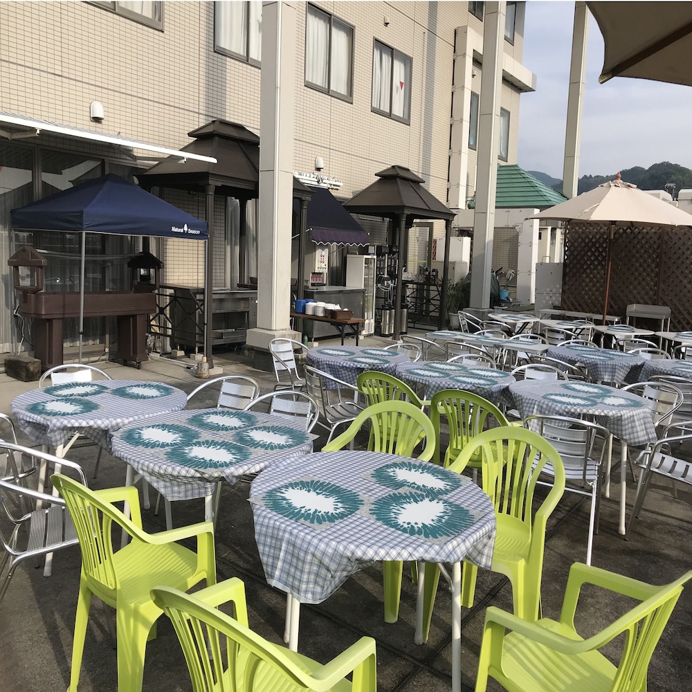 Harbor Plaza Hotel 32/49