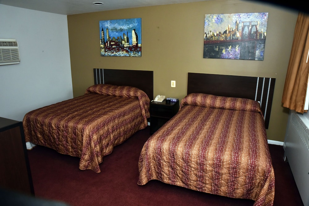 Swan Motel 1/23