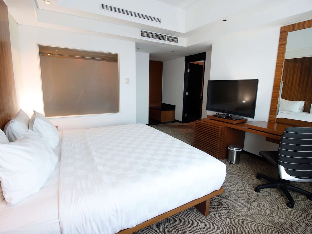 NOVOTEL BALIKPAPAN 20/74