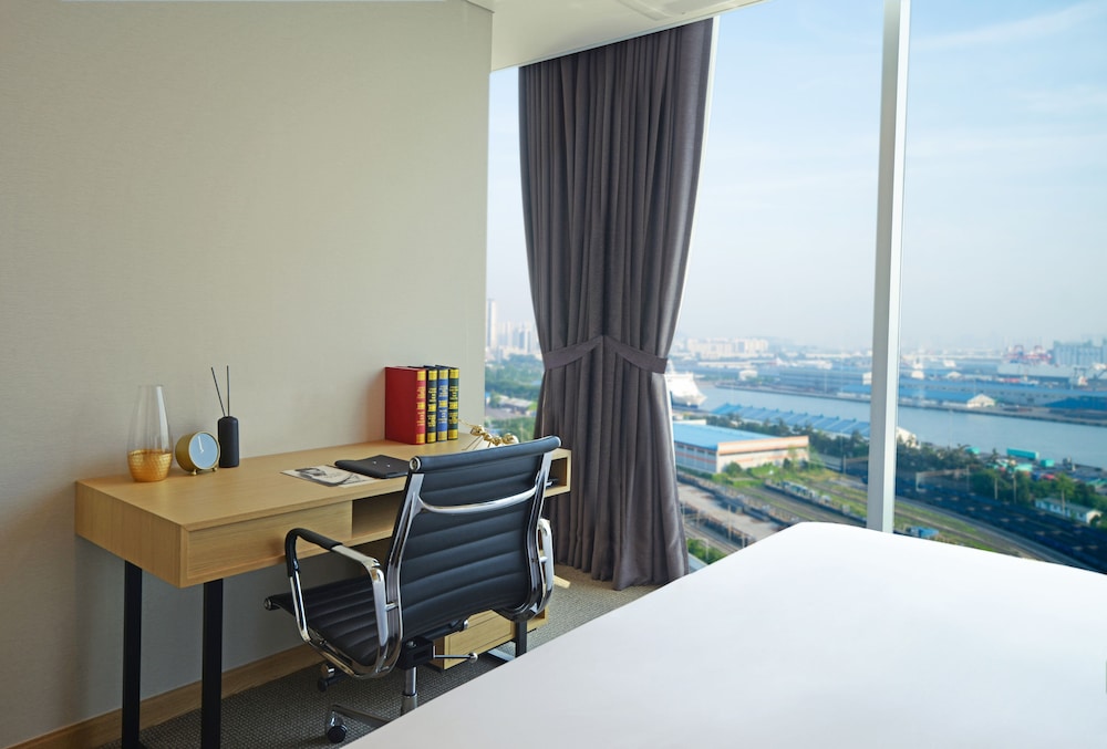 Harbor Park Hotel 26/51