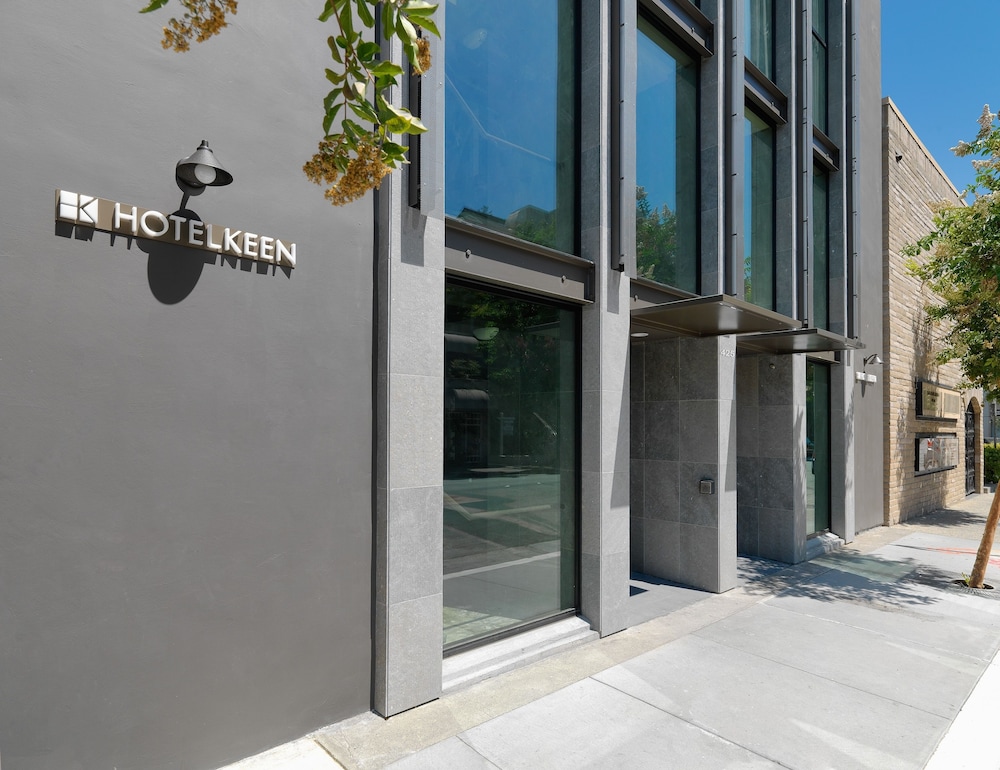 Hotel Keen 4/41