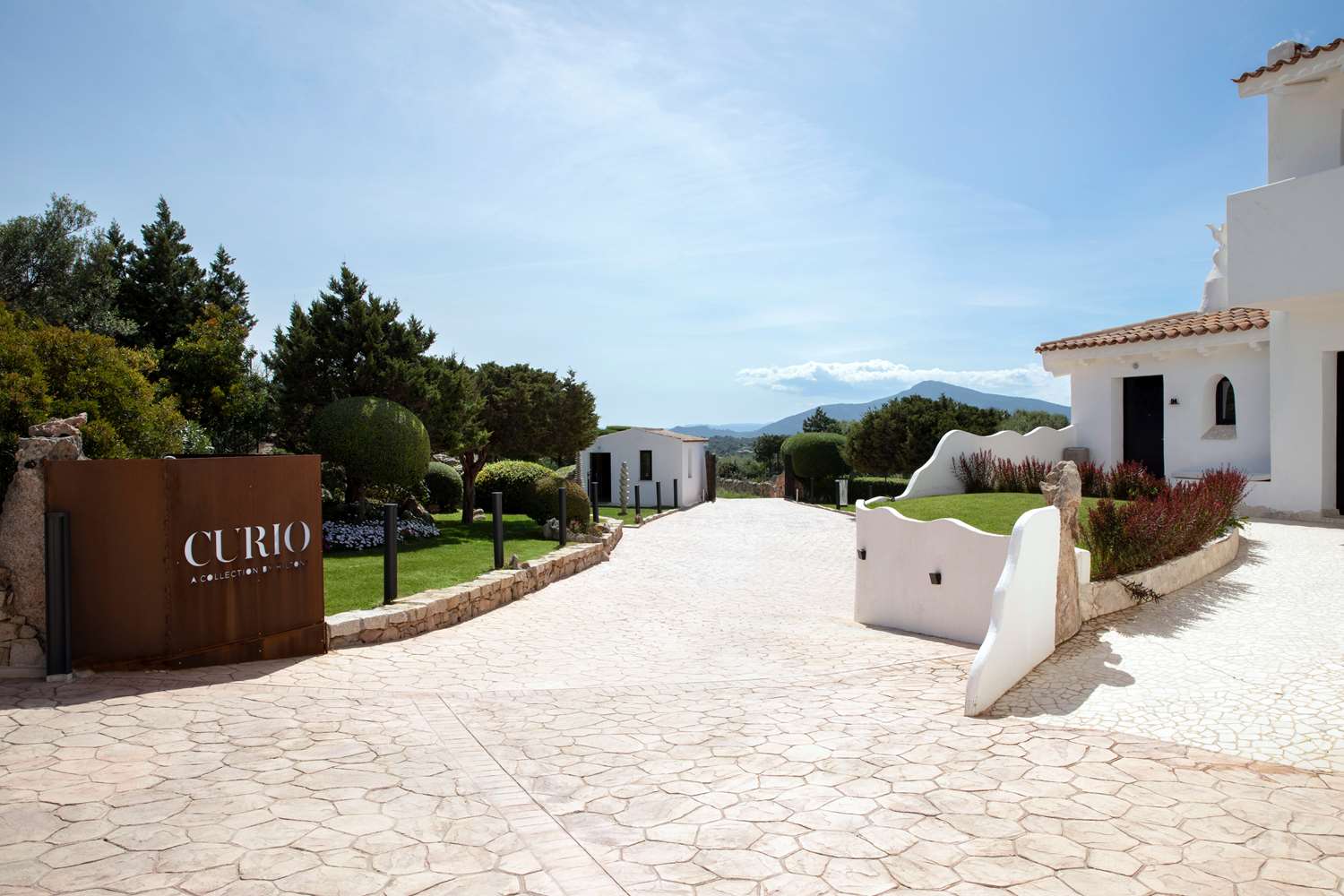 Sulia House Porto Rotondo, Curio Collection by Hilton 89/99