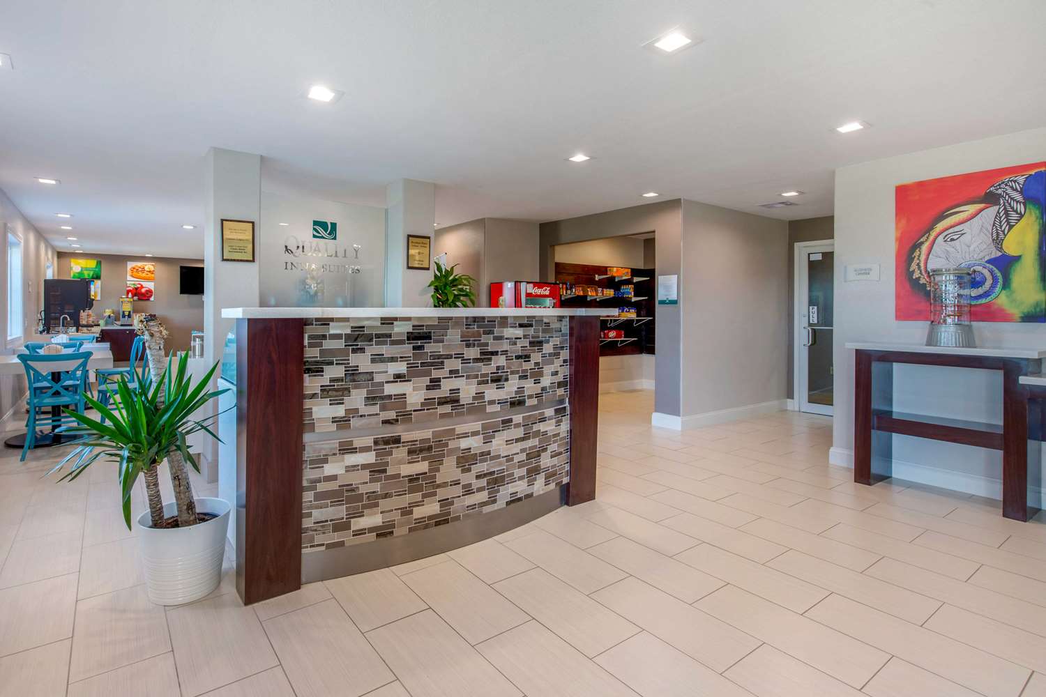 Quality Inn and Suites Port Arthur Nederland 3/10