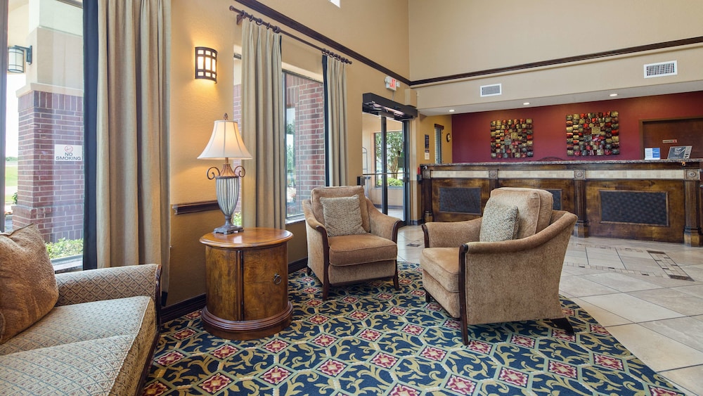 Best Western Plus Victoria Inn & Suites 15/26