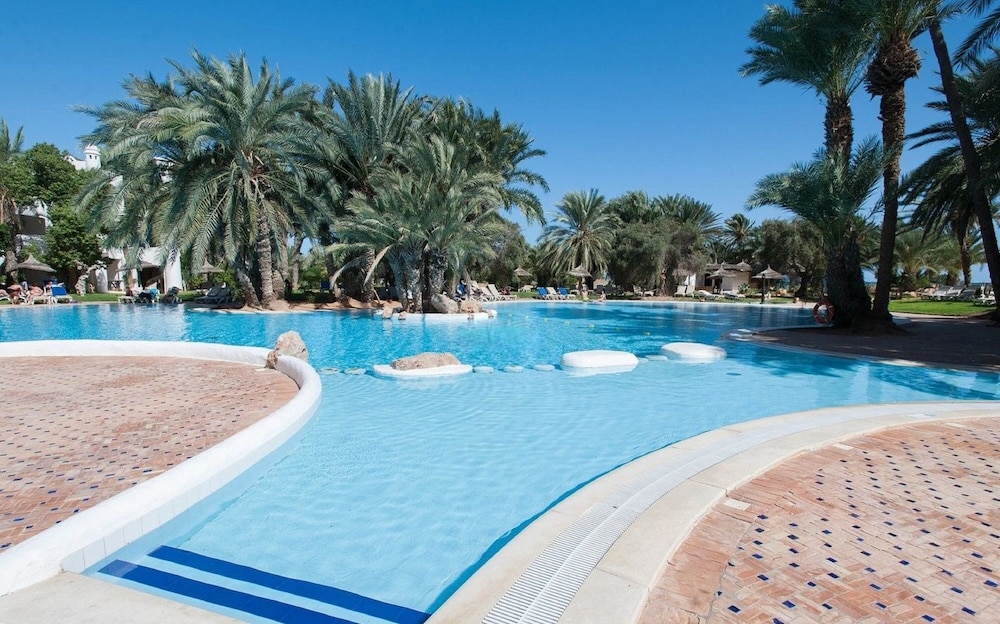 Odyssee Resort and Thalasso 24/50