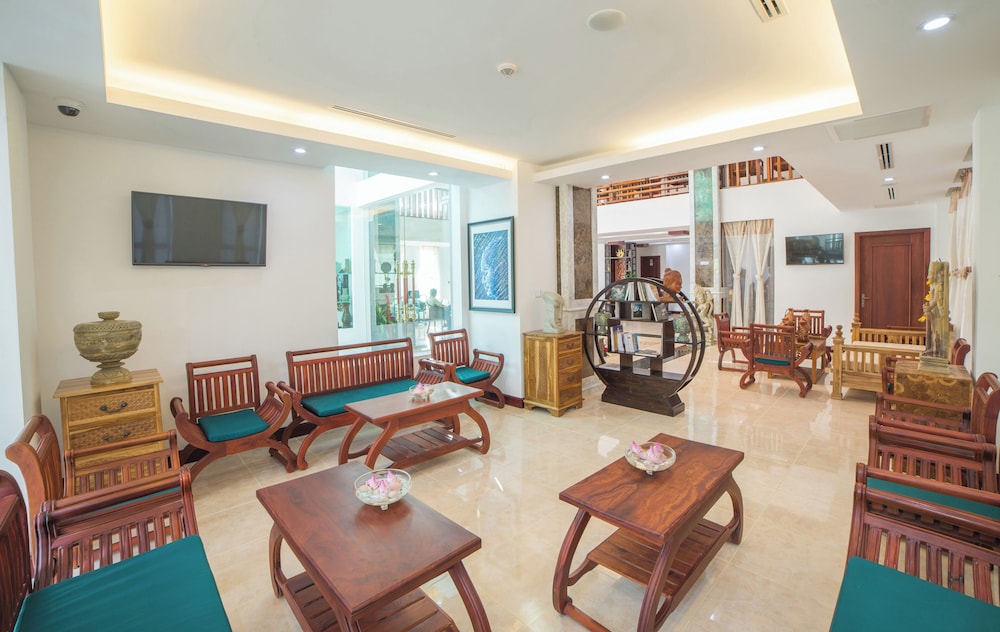 Phnom Penh Katari Hotel 55/73