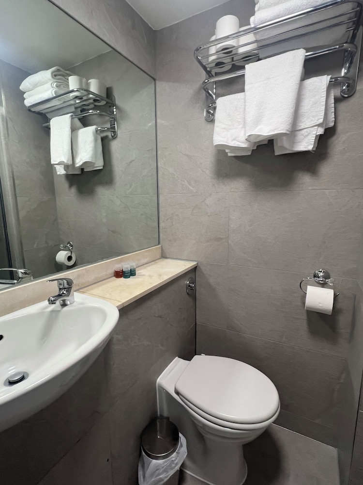Hotel Cavendish 29/32