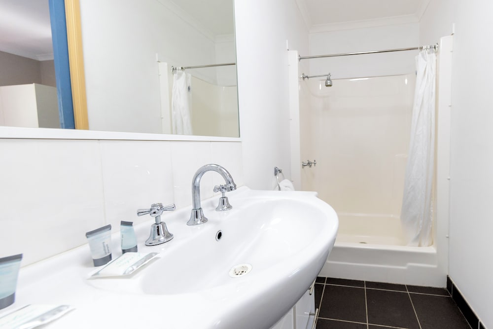 Breeze Inn Ulladulla 50/50