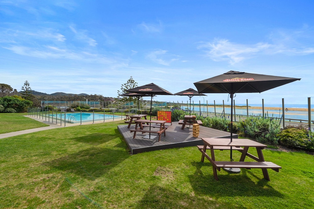Scamander Beach Resort Hotel 42/49
