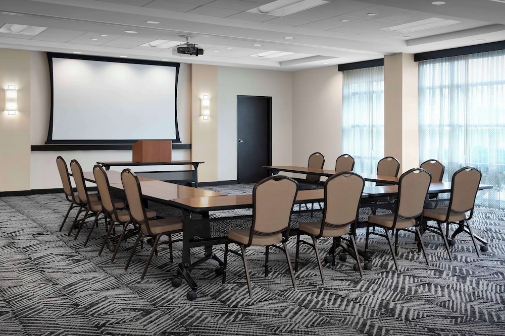 Hyatt Place Boulder Pearl Street 56/60