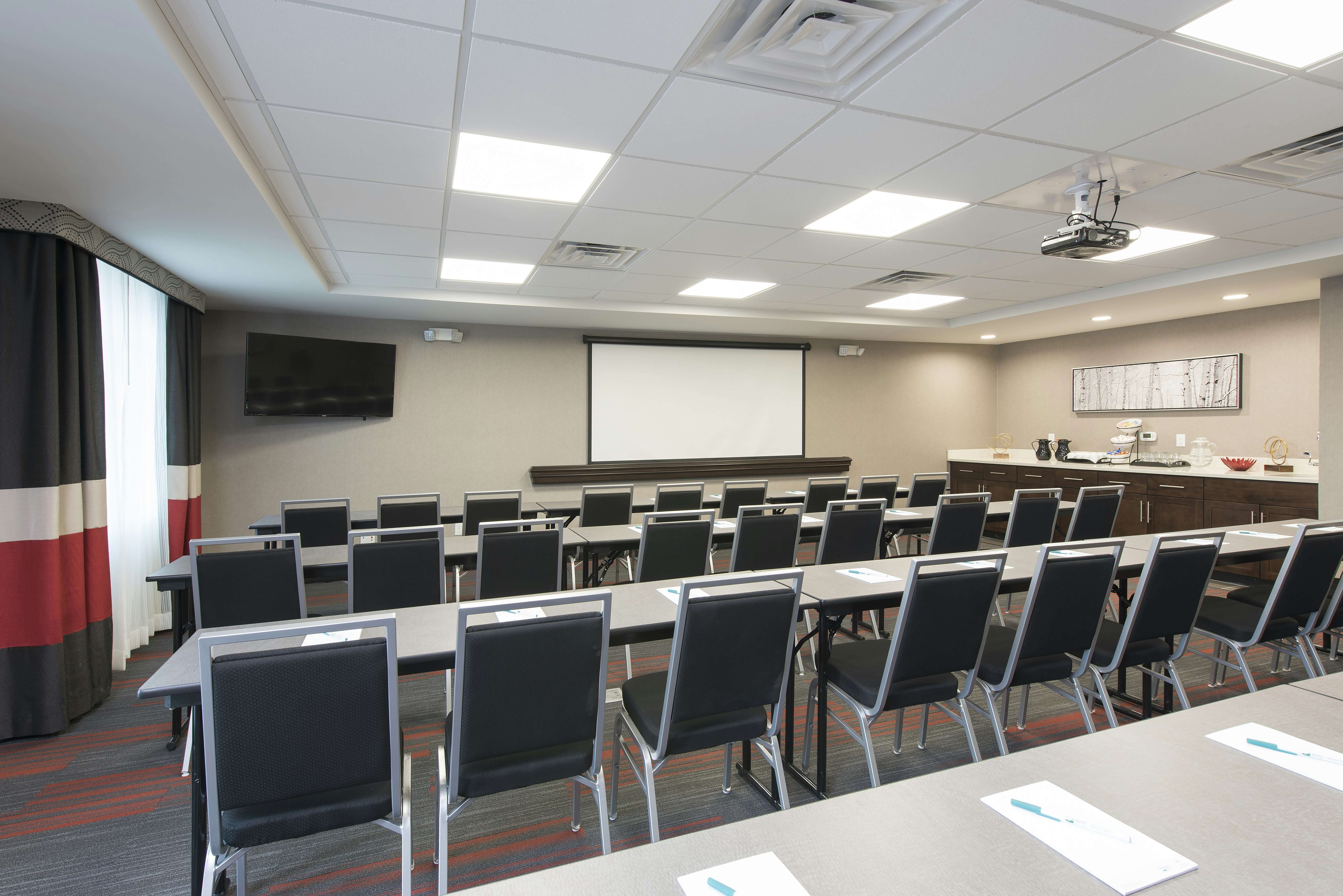 HOMEWOOD SUITES BY HILTON CLEVELAND/SHEFFIELD 72/83