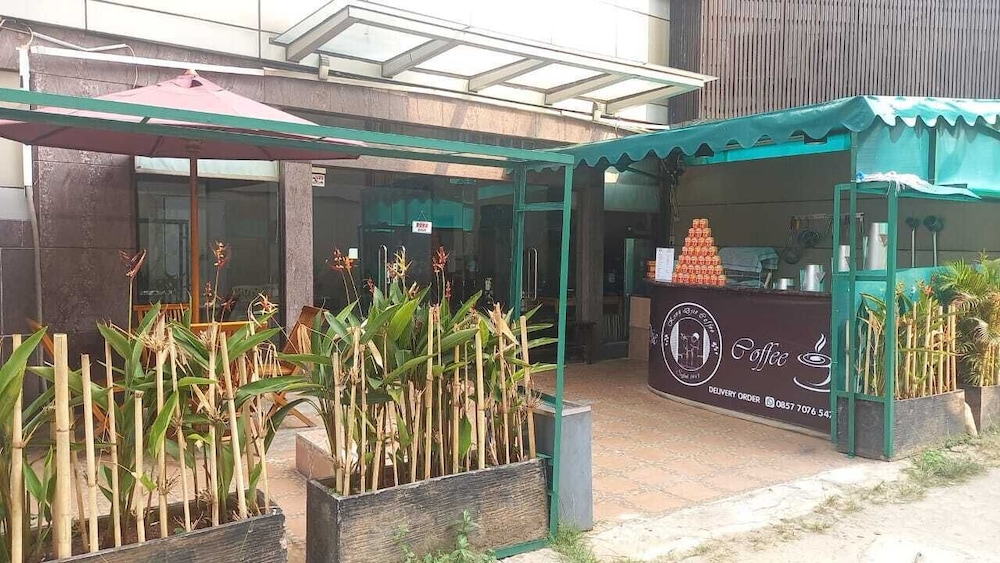 Hotel 55 4/56