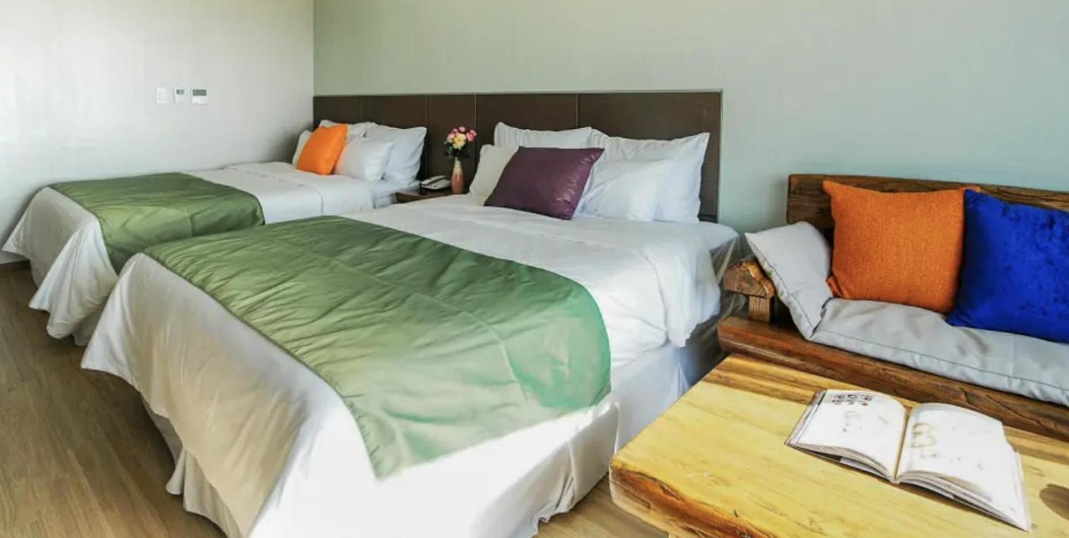 Login Hotel 10/24