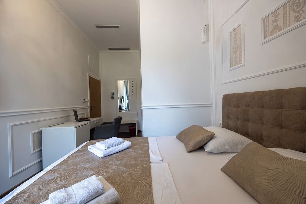 Silver Gate Rooms Dioklecijan Palace 10/42