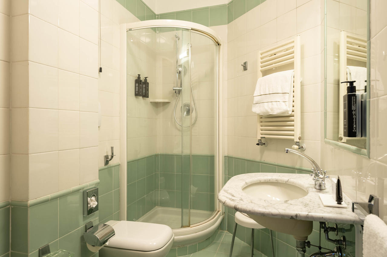 Hotel Raffaello 124/126