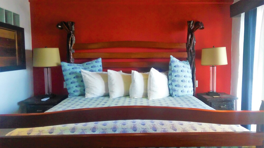 Tres Cocos Resort 35/67