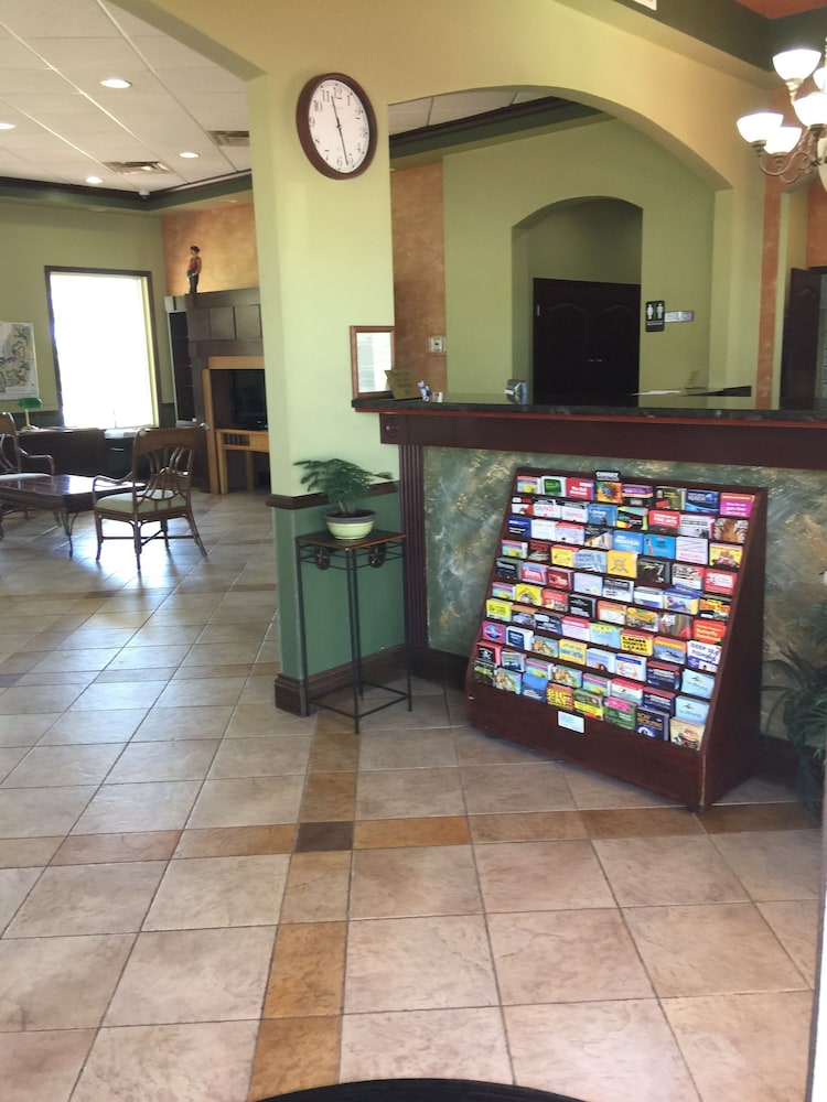 Rodeway Inn Sun City Center 11/46