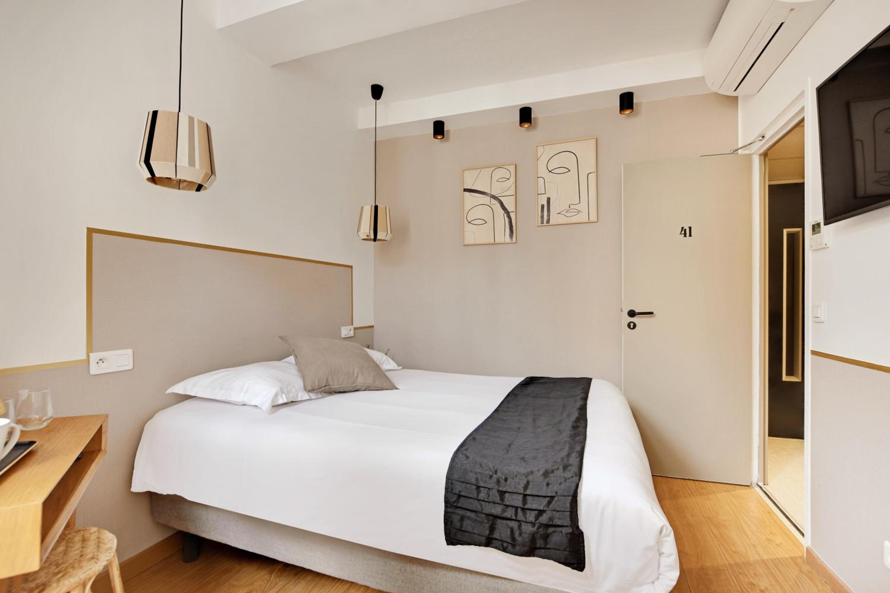 Pocket Room (small double room)
