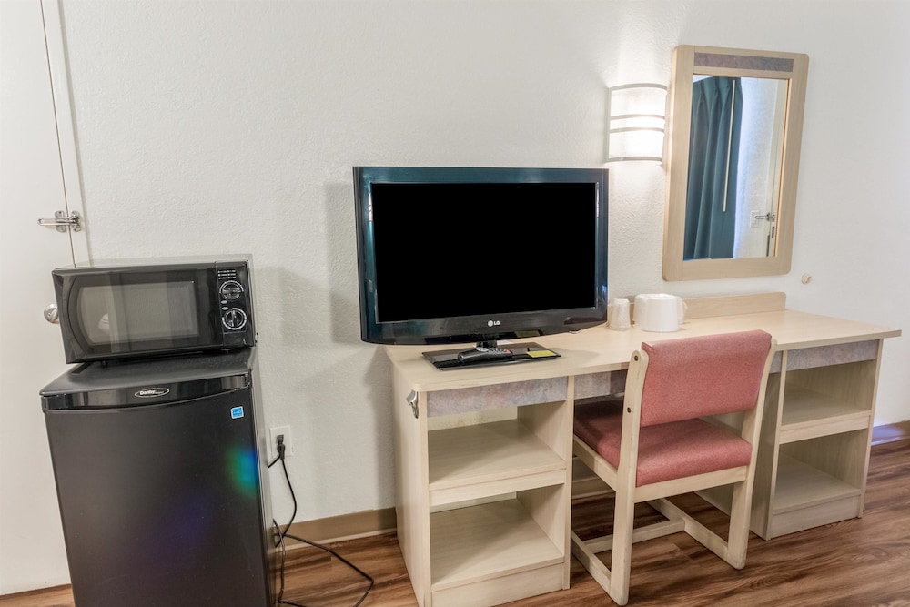 Motel6 Del Rio, TX 44/56