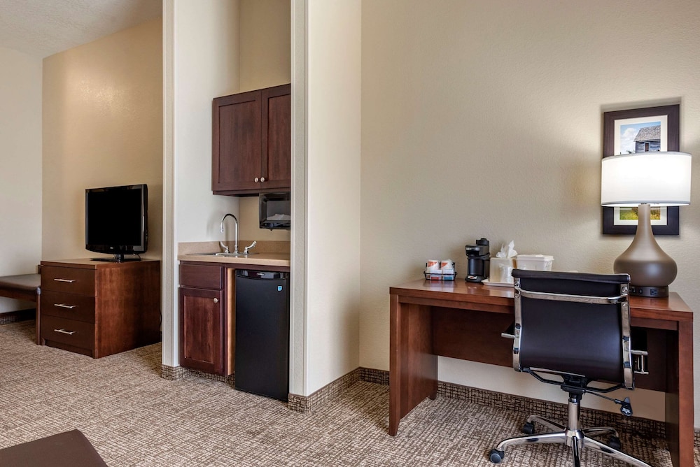 Comfort Inn & Suites Goodland, KS 45/47