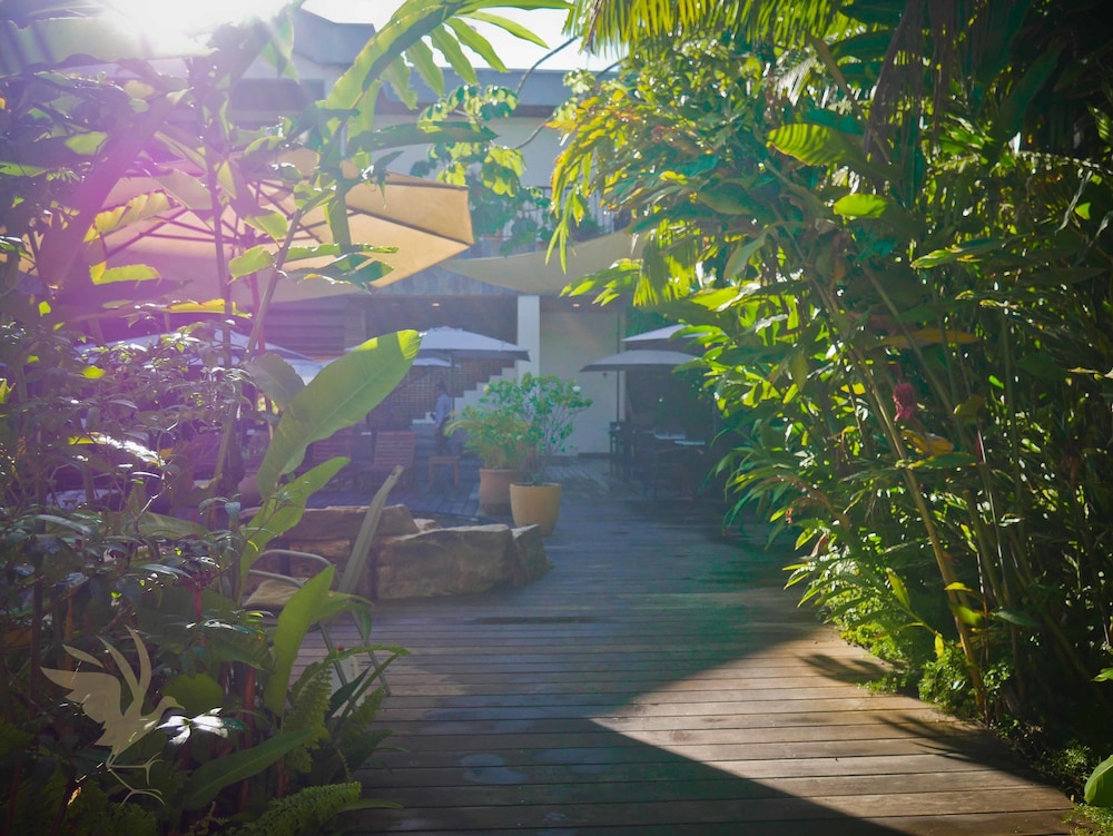 Jacana Amazon Wellness Resort 58/68