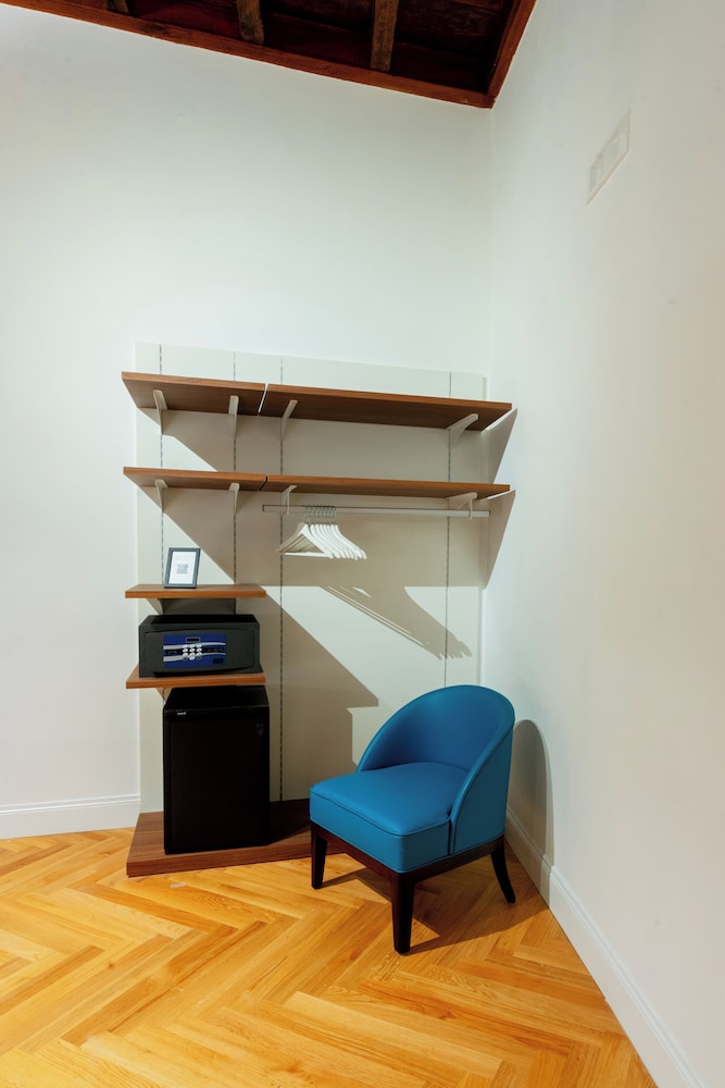 Albergo Abruzzi 44/58