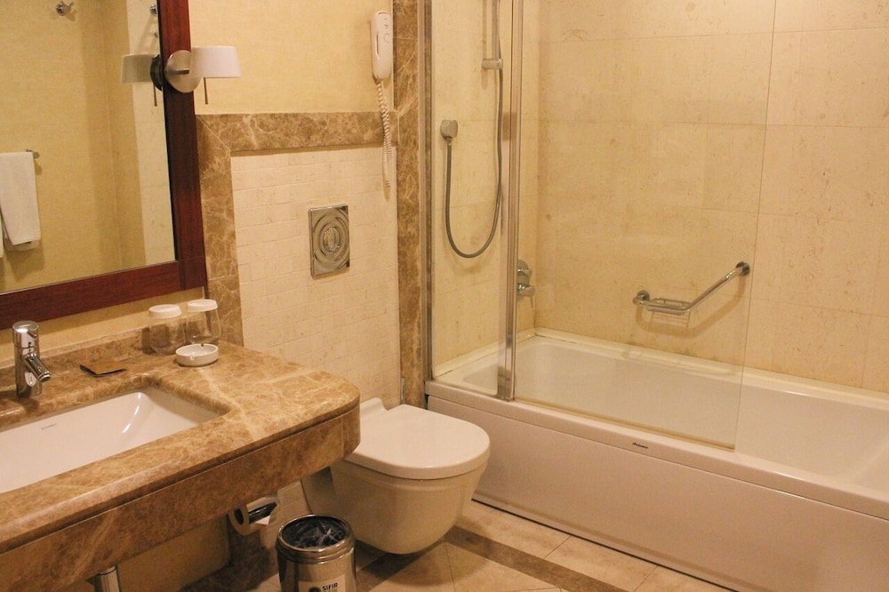 Byotell Hotel Istanbul 72/74