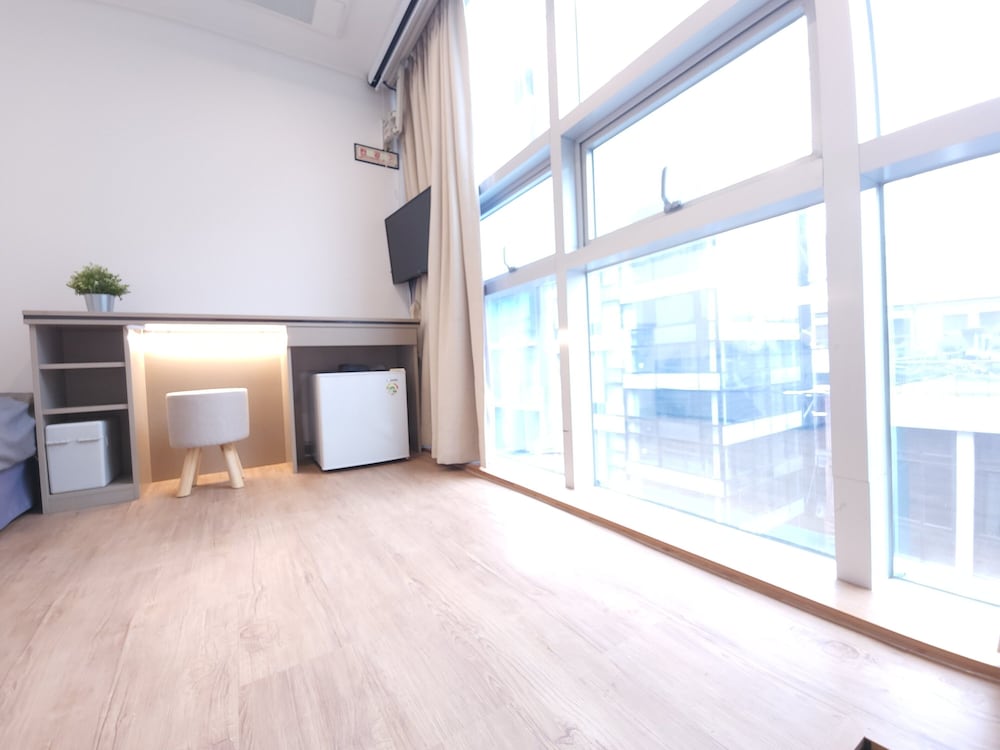 OYO Hostel Myeongdong 2 7/75