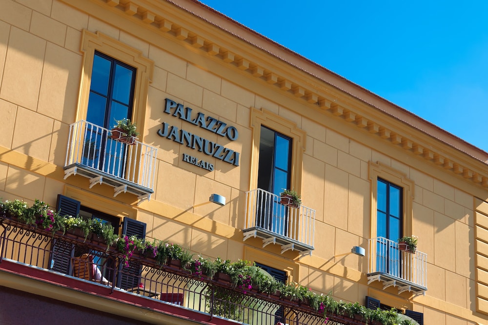 Palazzo Jannuzzi Relais 11/53