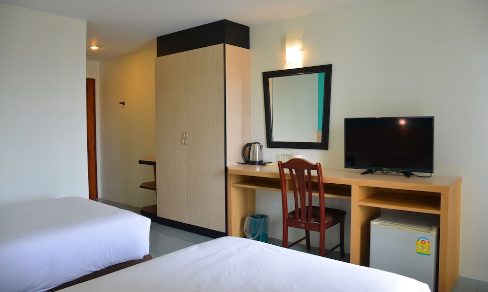 Baan Manthana Hotel 18/50