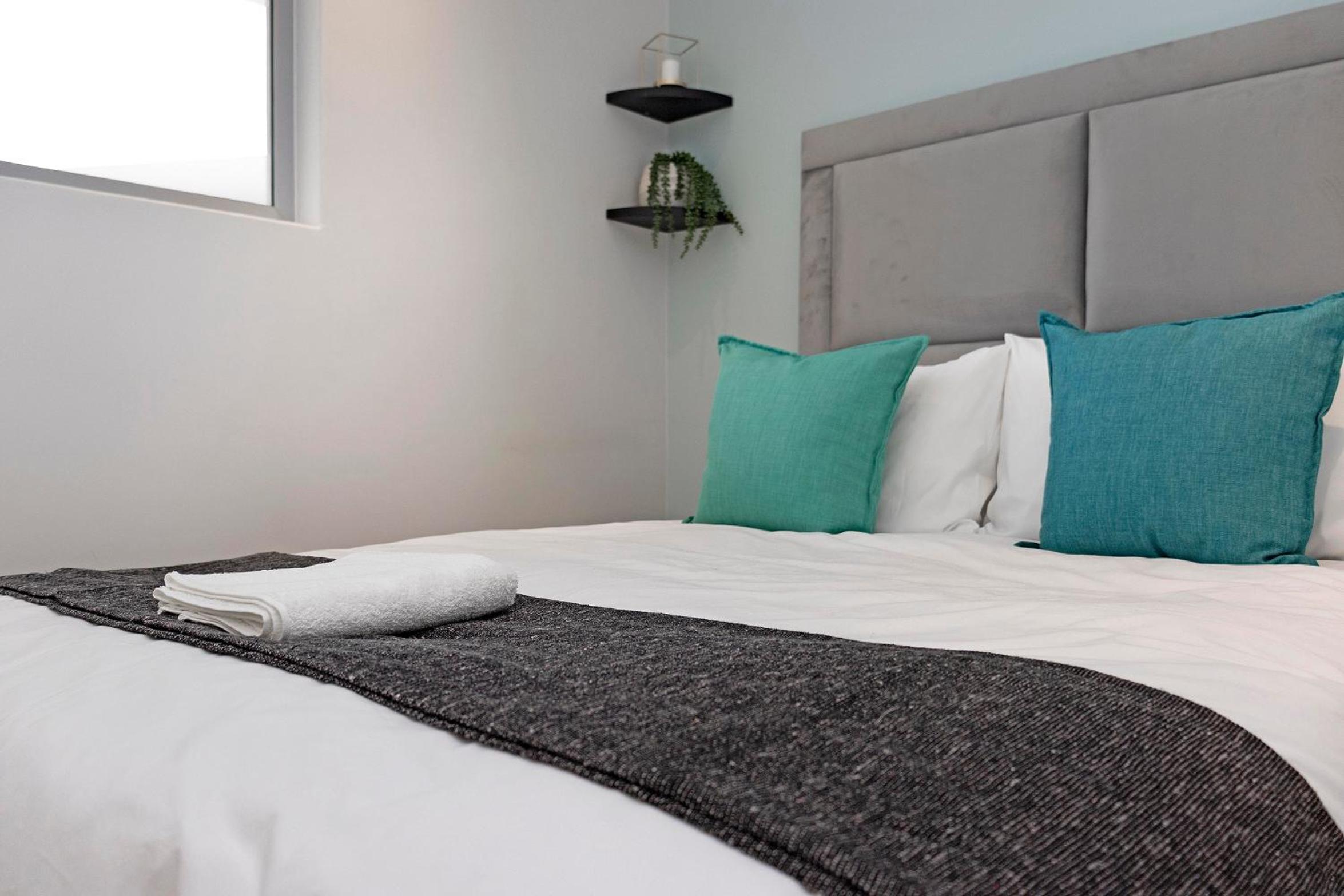 Urban Oasis Apartments at The Apex 4/20